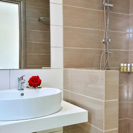 Likithos Village 3* Agios Georgios (Corfu)