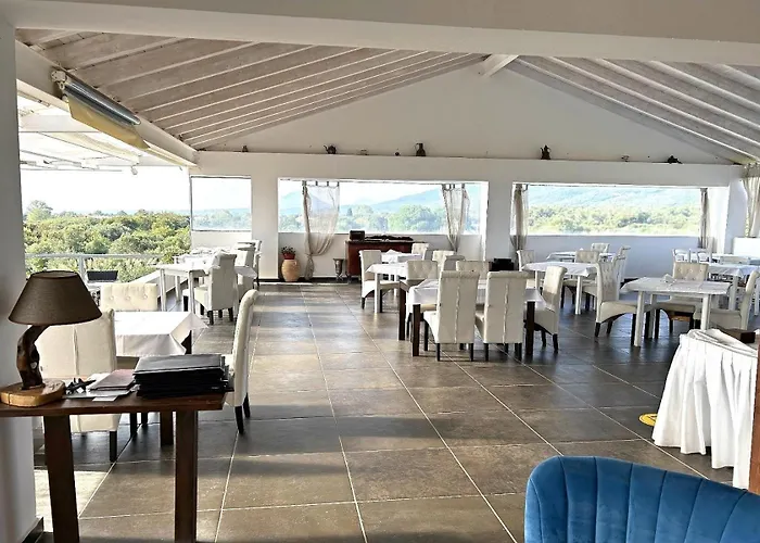 Likithos Village 3*